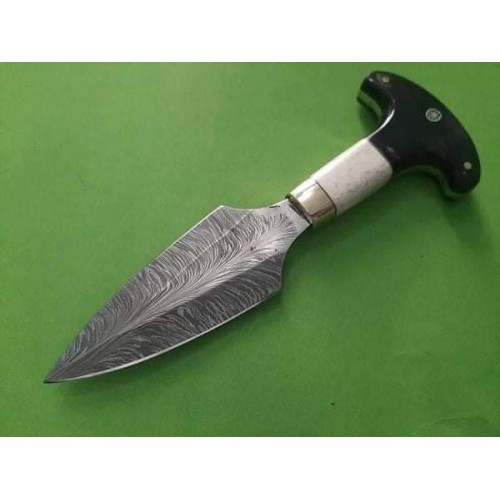 Damascus Handmade Beautiful Bowie Knife