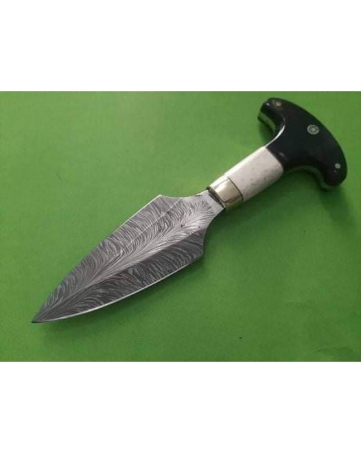 Damascus Handmade Beautiful Bowie Knife